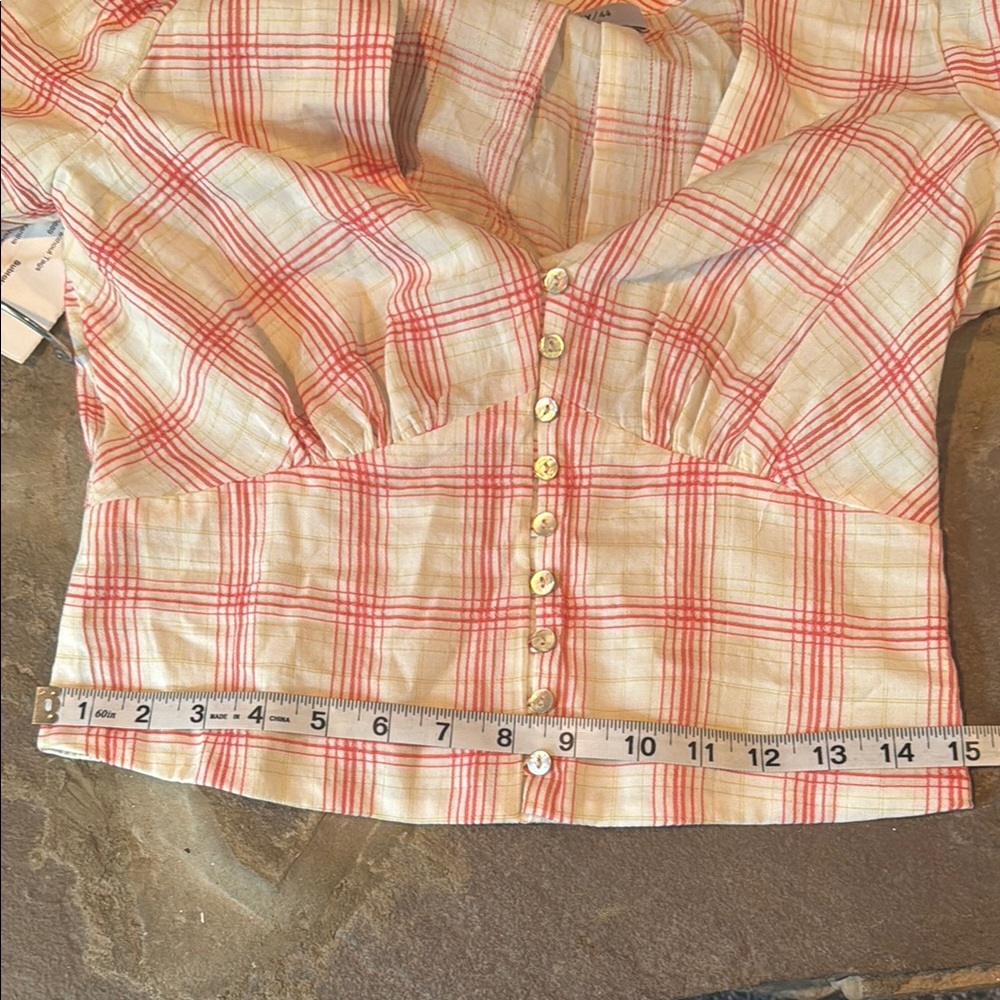 Bailey 44 Abigail Pink and Cream v-neck button front puff sleeve blouse top NWT - Picture 7 of 7